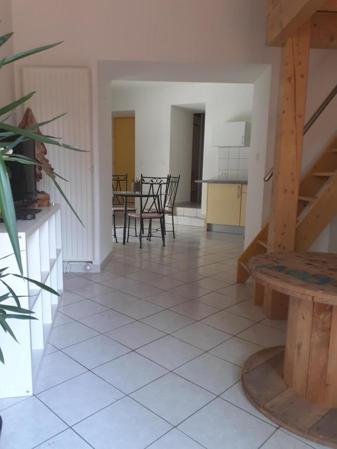 Appartement Rez De Chaussee Avec Terrasse Et Jardin Tence المظهر الخارجي الصورة